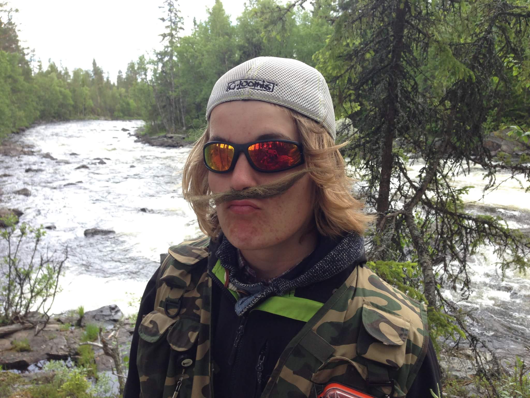 received_1502013613244987